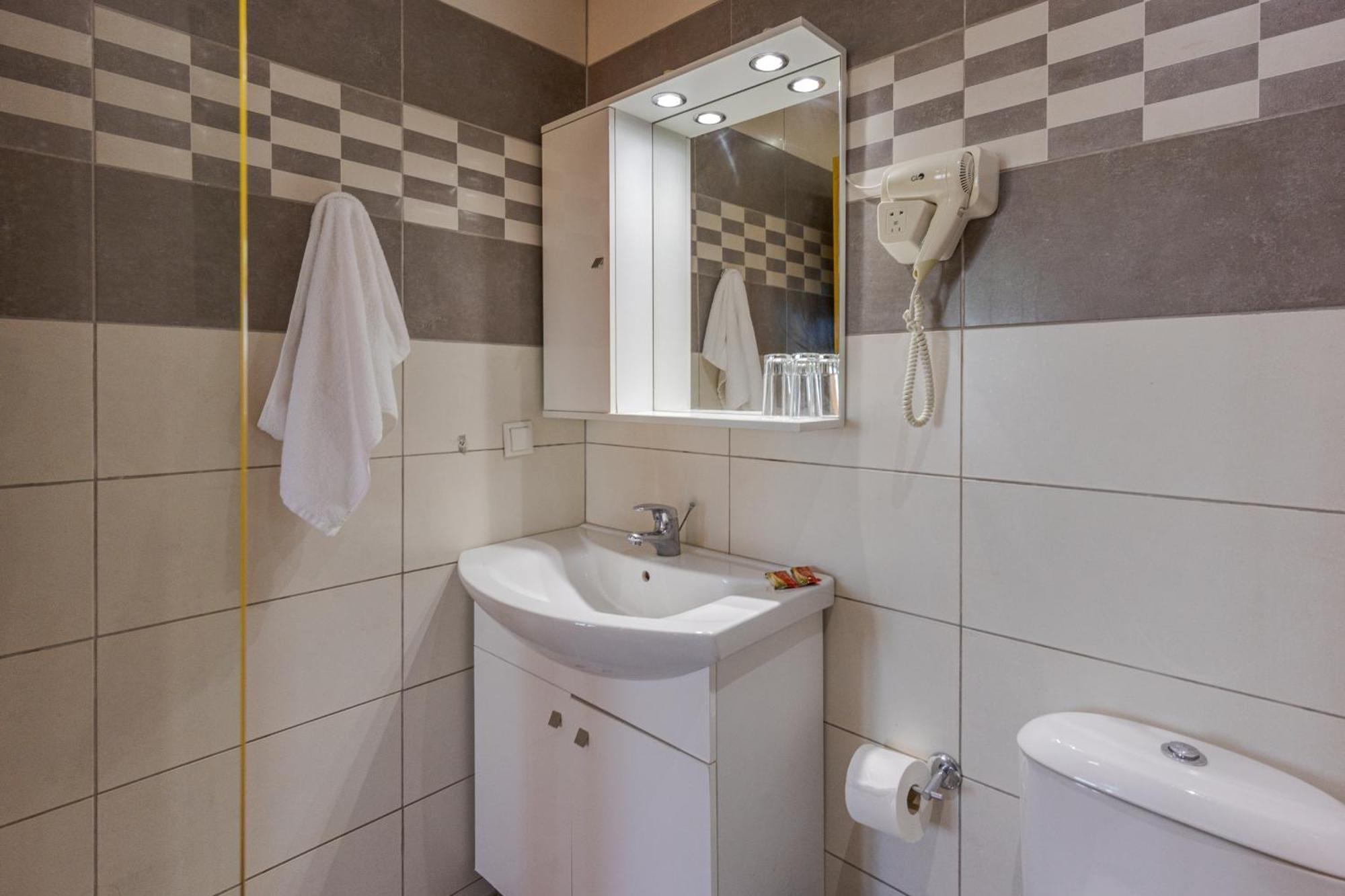 Palm Bay By Estia Hotel Sissi  Ngoại thất bức ảnh